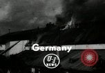 Image  Incendie dans les studios de cinéma de Geiselgasteig Munich Allemagne, 1949, de la seconde 1 séquences d'archives historiques vidéo 65675069316