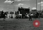 Image Horse Rodeo Calgary Canada, 1949, de la seconde 14 séquences d'archives historiques vidéo 65675069319