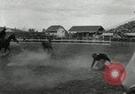 Image Horse Rodeo Calgary Canada, 1949, de la seconde 26 séquences d'archives historiques vidéo 65675069319