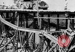 Standbild Deutsche Truppen reparieren Brücke Polen, 1939, aus Sekunde 54 historischem Filmmaterial Videoclip 65675069323