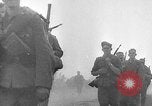 Standbild Vormarsch deutscher Truppen in Polen Polen, 1939, aus Sekunde 11 historischem Filmmaterial Videoclip 65675069324