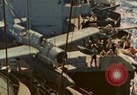 Standbild OS2U Kingfisher katapultiert Pazifik, 1945, aus Sekunde 4 historischem Filmmaterial Videoclip 65675069342