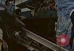 Standbild OS2U Kingfisher katapultiert Pazifik, 1945, aus Sekunde 17 historischem Filmmaterial Videoclip 65675069342