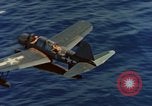 Standbild OS2U Kingfisher katapultiert Pazifik, 1945, aus Sekunde 43 historischem Filmmaterial Videoclip 65675069342