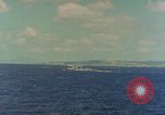 Standbild OS2U Kingfisher katapultiert Pazifik, 1945, aus Sekunde 55 historischem Filmmaterial Videoclip 65675069342