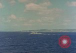Standbild OS2U Kingfisher katapultiert Pazifik, 1945, aus Sekunde 57 historischem Filmmaterial Videoclip 65675069342