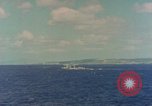 Standbild OS2U Kingfisher katapultiert Pazifik, 1945, aus Sekunde 58 historischem Filmmaterial Videoclip 65675069342
