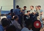 Immagine di USS Chester (CA-27) Oceano Pacifico, 1945, secondo 46 filmato di repertorio 65675069344