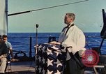 Immagine di USS Chester (CA-27) Oceano Pacifico, 1945, secondo 57 filmato di repertorio 65675069344
