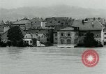 Image crues du Danube l'Europe, 1954, de la seconde 32 séquences d'archives historiques vidéo 65675069354