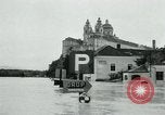 Image crues du Danube l'Europe, 1954, de la seconde 36 séquences d'archives historiques vidéo 65675069354