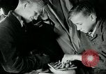 Standbild deutsche Kinder Deutschland, 1954, aus Sekunde 41 historischem Filmmaterial Videoclip 65675069355