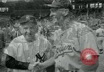 Standbild All Star Baseball match Cleveland Ohio USA, 1954, aus Sekunde 19 historischem Filmmaterial Videoclip 65675069356