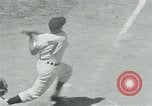 Standbild All Star Baseball match Cleveland Ohio USA, 1954, aus Sekunde 44 historischem Filmmaterial Videoclip 65675069356