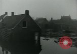 Immagine di Mare del Nord alluvione Kortgene Paesi Bassi, 1953, secondo 11 filmato di repertorio 65675069367