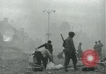 Standbild USA Soldaten von Isigny Frankreich, 1944, aus Sekunde 4 historischem Filmmaterial Videoclip 65675069375