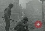 Standbild USA Soldaten von Isigny Frankreich, 1944, aus Sekunde 19 historischem Filmmaterial Videoclip 65675069375