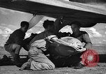 Standbild Royal Air Force 33 Squadron Tunesien Nordafrika, 1942, aus Sekunde 46 historischem Filmmaterial Videoclip 65675069410