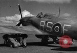 Standbild Royal Air Force 33 Squadron Tunesien Nordafrika, 1942, aus Sekunde 50 historischem Filmmaterial Videoclip 65675069410
