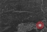 Standbild Royal Air Force 33 Squadron Tunesien Nordafrika, 1942, aus Sekunde 25 historischem Filmmaterial Videoclip 65675069413