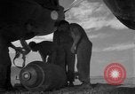 Image P-38 mission de bombardement Sicile Italie, 1943, de la seconde 53 séquences d'archives historiques vidéo 65675069416