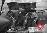 Standbild P-38 Bombardierung Mission Sizilien Italien, 1943, aus Sekunde 3 historischem Filmmaterial Videoclip 65675069418