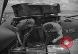 Standbild P-38 Bombardierung Mission Sizilien Italien, 1943, aus Sekunde 10 historischem Filmmaterial Videoclip 65675069418
