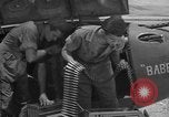 Standbild P-38 Bombardierung Mission Sizilien Italien, 1943, aus Sekunde 21 historischem Filmmaterial Videoclip 65675069418