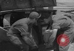 Standbild P-38 Bombardierung Mission Sizilien Italien, 1943, aus Sekunde 32 historischem Filmmaterial Videoclip 65675069418