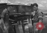 Standbild P-38 Bombardierung Mission Sizilien Italien, 1943, aus Sekunde 55 historischem Filmmaterial Videoclip 65675069418