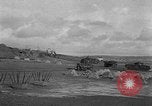 Image d'obstacles sur les plages Royaume-Uni, 1942, de la seconde 8 séquences d'archives historiques vidéo 65675069421