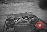 Image d'obstacles sur les plages Royaume-Uni, 1942, de la seconde 42 séquences d'archives historiques vidéo 65675069424