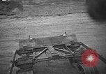 Image d'obstacles sur les plages Royaume-Uni, 1942, de la seconde 43 séquences d'archives historiques vidéo 65675069424