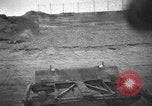 Image d'obstacles sur les plages Royaume-Uni, 1942, de la seconde 46 séquences d'archives historiques vidéo 65675069424