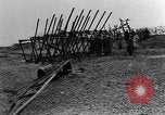 Standbild Strand Hindernisse Vereinigtes Königreich, 1942, aus Sekunde 57 historischem Filmmaterial Videoclip 65675069425