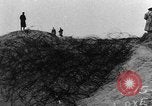 Standbild Strand Hindernisse Vereinigtes Königreich, 1942, aus Sekunde 15 historischem Filmmaterial Videoclip 65675069426