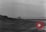 Immagine di Ostacoli di spiaggia Regno Unito, 1942, secondo 27 filmato di repertorio 65675069428