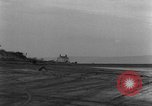 Immagine di Ostacoli di spiaggia Regno Unito, 1942, secondo 28 filmato di repertorio 65675069428