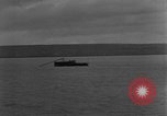 Image d'obstacles sur les plages Royaume-Uni, 1942, de la seconde 10 séquences d'archives historiques vidéo 65675069429