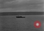 Image d'obstacles sur les plages Royaume-Uni, 1942, de la seconde 12 séquences d'archives historiques vidéo 65675069429
