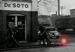 Immagine di Lavoratori in sciopero Rossville Georgia USA, 1935, secondo 20 filmato di repertorio 65675069439