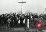 Immagine di Lavoratori in sciopero Rossville Georgia USA, 1935, secondo 32 filmato di repertorio 65675069439