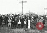 Immagine di Lavoratori in sciopero Rossville Georgia USA, 1935, secondo 34 filmato di repertorio 65675069439
