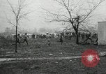 Immagine di Lavoratori in sciopero Rossville Georgia USA, 1935, secondo 45 filmato di repertorio 65675069439