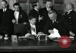 Immagine di Patto europeo firmato Roma Italia, 1935, secondo 20 filmato di repertorio 65675069440