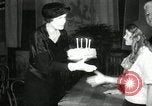 Image pie concours de manger New York United States USA, 1935, de la seconde 10 séquences d'archives historiques vidéo 65675069441