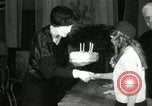 Image pie concours de manger New York United States USA, 1935, de la seconde 11 séquences d'archives historiques vidéo 65675069441