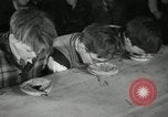 Image pie concours de manger New York United States USA, 1935, de la seconde 36 séquences d'archives historiques vidéo 65675069441