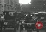 Immagine di Auto d'epoca drive in Philadelphia Philadelphia Pennsylvania USA, 1935, secondo 31 filmato di repertorio 65675069443