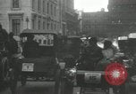 Immagine di Auto d'epoca drive in Philadelphia Philadelphia Pennsylvania USA, 1935, secondo 32 filmato di repertorio 65675069443